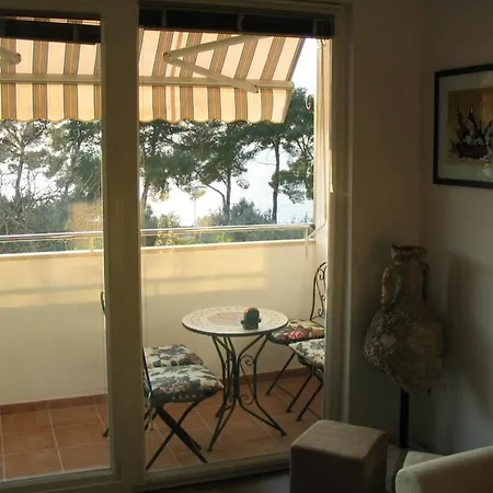 Apartment In With Sea Views, Balcony, Air Conditioning, Wifi 227-1 Fazana