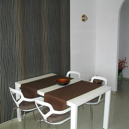 Apartment In With Sea Views, Balcony, Air Conditioning, Wifi 227-1 Fazana