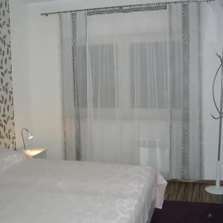 In With Sea Views, Balcony, Air Conditioning, Wifi 227-1 Apartment