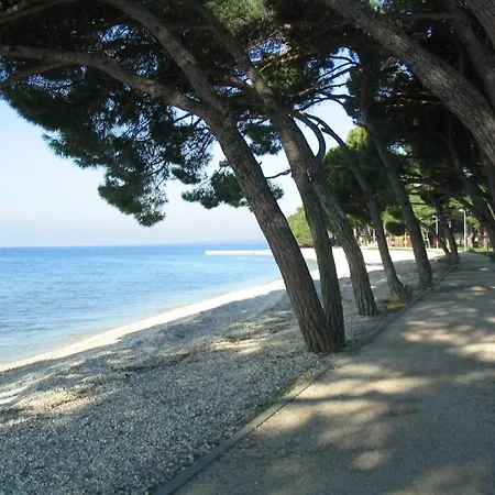 アパート In With Sea Views, Balcony, Air Conditioning, Wifi 227-1 Fažana