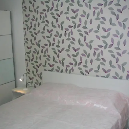 In With Sea Views, Balcony, Air Conditioning, Wifi 227-1 Apartman