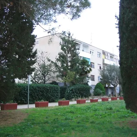 Apartman In With Sea Views, Balcony, Air Conditioning, Wifi 227-1